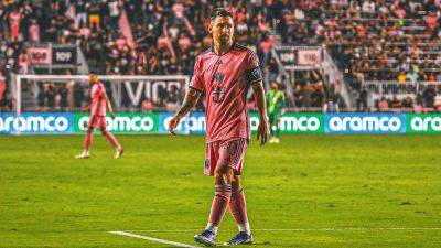 Lionel Messi sits, Houston Dynamo fans compensated with future tickets