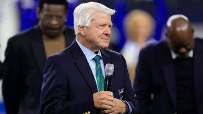 Jimmy Johnson retires from Fox's NFL coverage after 31 years - ESPN