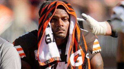 Browns co-owner admits 'big swing-and-miss' with Deshaun Watson - ESPN