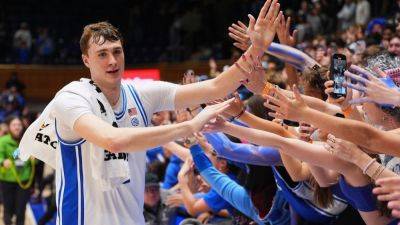 Flagg, 'living in present,' stars in likely last game at Cameron - ESPN
