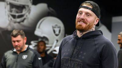 Raiders DE Maxx Crosby hopes Aaron Rodgers lands in Las Vegas - ESPN