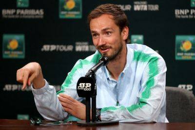 Alcaraz chases third straight Indian Wells title