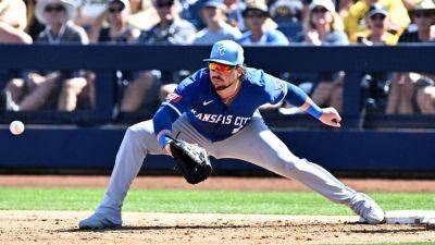 Philadelphia Phillies - Bryce Harper - Freddie Freeman - Matt Olson - MLB players, managers on the decline of the first baseman - ESPN - espn.com - Los Angeles - county St. Louis