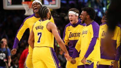 LeBron, Luka tout supporting cast in Lakers' OT win over Knicks - ESPN