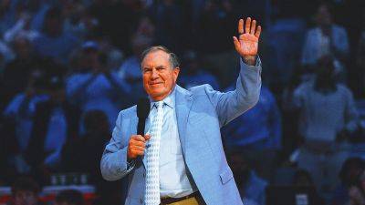 Bill Belichick - North Carolina head coach Bill Belichick using Patriots tradition in practice - foxnews.com - county Brown - county Cleveland - state North Carolina