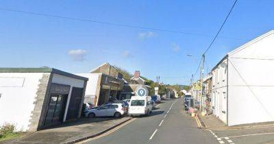 Live updates as serious crash closes Merthyr Tydfil road