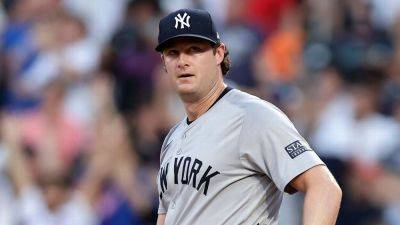 Yankees ace Gerrit Cole concerned about right elbow soreness - ESPN