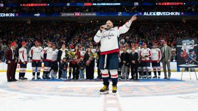 Alex Ovechkin's journey to breaking NHL goal-scoring record - ESPN
