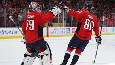 Capitals celebrate Alex Ovechkin's record, wrap up top seed - ESPN