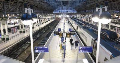 LIVE: Manchester Piccadilly train lines blocked as passengers warned of disruption - manchestereveningnews.co.uk - county Darlington