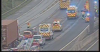 M60 delays after crash stops all traffic