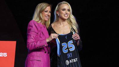 Hailey Van-Lith - Kim Mulkey - Angel Reese - Sky reunite Hailey Van Lith with Angel Reese in WNBA Draft - foxnews.com - New York
