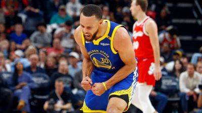Steve Kerr - Zach Edey - Stephen Curry drops 52 as Warriors win wild one vs. Grizzlies - ESPN - espn.com - state Tennessee