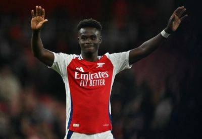 Saka scores on return as Arsenal beat Fulham