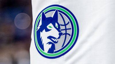 Sources - Rodriguez, Lore to own Timberwolves after standoff - ESPN