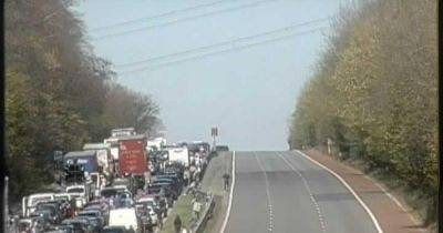 M6 traffic LIVE as crash forces motorway to close - latest updates