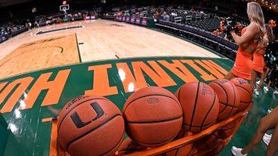 Jon Scheyer - Ex-Duke commit Shelton Henderson follows Jai Lucas to Miami - ESPN - espn.com - Usa - county Miami - state Indiana - state Texas - state Michigan - county Henderson - county Lucas - state New Mexico