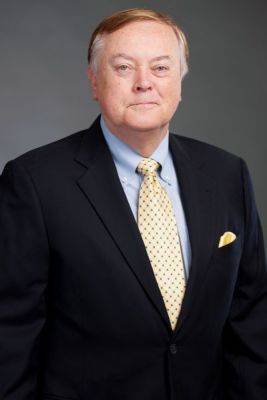 Mike Patrick, ESPN play-by-play voice for 36 years, dies at 80 - ESPN