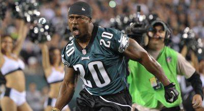 Eagles legend Brian Dawkins discusses the tush push, healthy living and Jalen Hurts' greatness - foxnews.com - New York - county Eagle - state Alabama