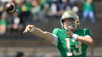 Marcus Freeman - Notre Dame down to CJ Carr, Kenny Minchey vying for top QB - ESPN - espn.com - Ireland