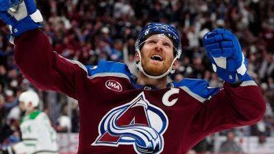 Gabriel Landeskog scores first NHL goal in nearly 3 years - ESPN