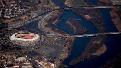 Sources - Commanders, D.C. reach deal for new stadium at RFK site - ESPN