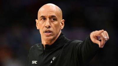 Sources - Kings to name Doug Christie full-time head coach - ESPN