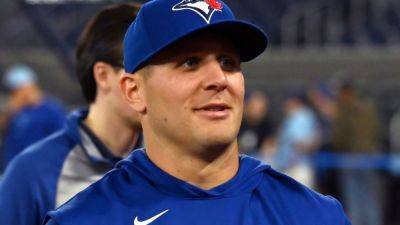 Why Daulton Varsho's catch ranks among all-time greatest - ESPN