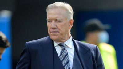 John Elway's business partner, ex-agent dies from fall injuries - ESPN