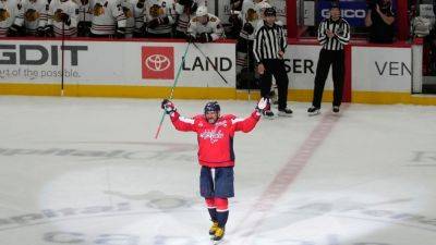 Capitals' Alex Ovechkin ties Wayne Gretzky with 894th goal - ESPN