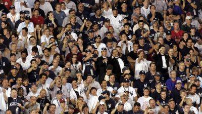 Yankees announcer chides team's fans for vulgar Juan Soto chant after he left for Mets
