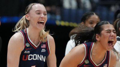 Geno Auriemma - UConn stomps UCLA in Final Four record 34-point victory - ESPN - espn.com - state South Carolina