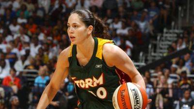 Dwight Howard - Miami Heat - Billy Donovan - U.S.Olympic - Chris Paul - Geno Auriemma - Sue Bird - Sylvia Fowles - Maya Moore - Bird, Moore, Anthony, Donovan top '25 Basketball Hall of Fame class - ESPN - espn.com - Usa - county Hall - state Connecticut - state Massachusets