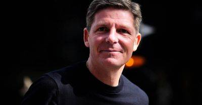 Oliver Glasner delighted with ‘dramatic’ win as nine-man Palace beat Brighton
