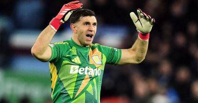 Aston Villa - Emiliano Martinez - Unai Emery - Youri Tielemans - Emiliano Martinez sends French fans a message as Aston Villa arrive in Paris - breakingnews.ie
