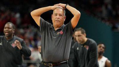 Houston's Kelvin Sampson on final possession in title loss: 'You've gotta get a shot' - foxnews.com