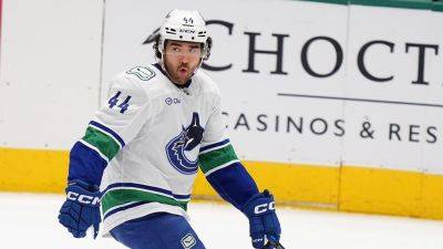 Canucks shock Stars with 3 goals in final minute, OT win - foxnews.com