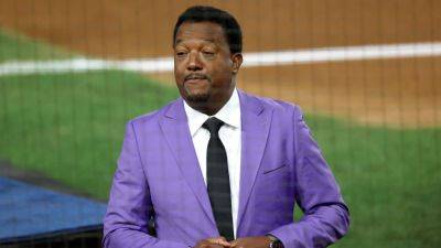 Pedro Martinez says family members missing after roof collapse - ESPN