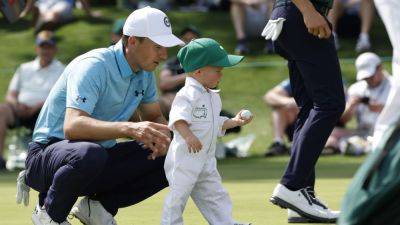 Nico Echavarria wins, aces highlight play at Masters Par 3 - ESPN