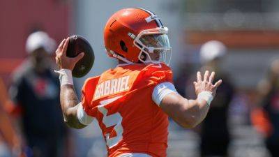 Gabriel embracing addition of Sanders to Browns' QB competition - ESPN