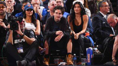 Spike Lee - Kylie Jenner, Timothée Chalamet headline celeb sightings at Celtics-Knicks - ESPN - espn.com - New York