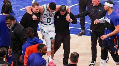 Jayson Tatum tore Achilles in Game 4 loss to Knicks, underwent season-ending surgery, Celtics say