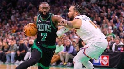 Celtics, in first game without Jayson Tatum, throttle Knicks - ESPN