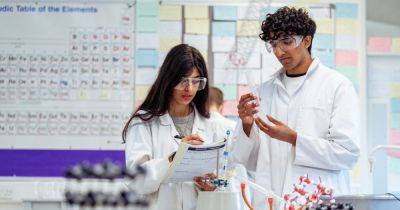 Shape your future at Ashton Sixth Form College's Year 10 open evening - manchestereveningnews.co.uk - county Park