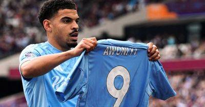 Morgan Gibbs-White dedicates goal to Taiwo Awoniyi as Forest win at West Ham