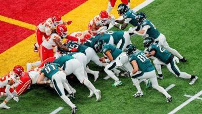 Proposal to ban tush push in NFL fails by two votes, sources say - ESPN