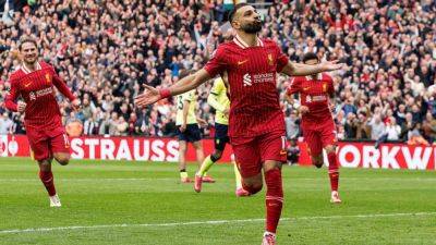 Liverpool's Mohamed Salah named Premier League Player of the Season - ESPN