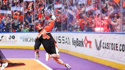 John Tavares - Bandits dominate Game 3, wrap up third straight NLL title - ESPN - espn.com - county Rush