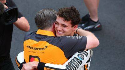 Lando Norris holds off Charles Leclerc to take first Monaco GP win - ESPN