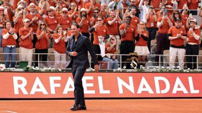 Fans, rivals celebrate Rafael Nadal with French Open ceremony - ESPN